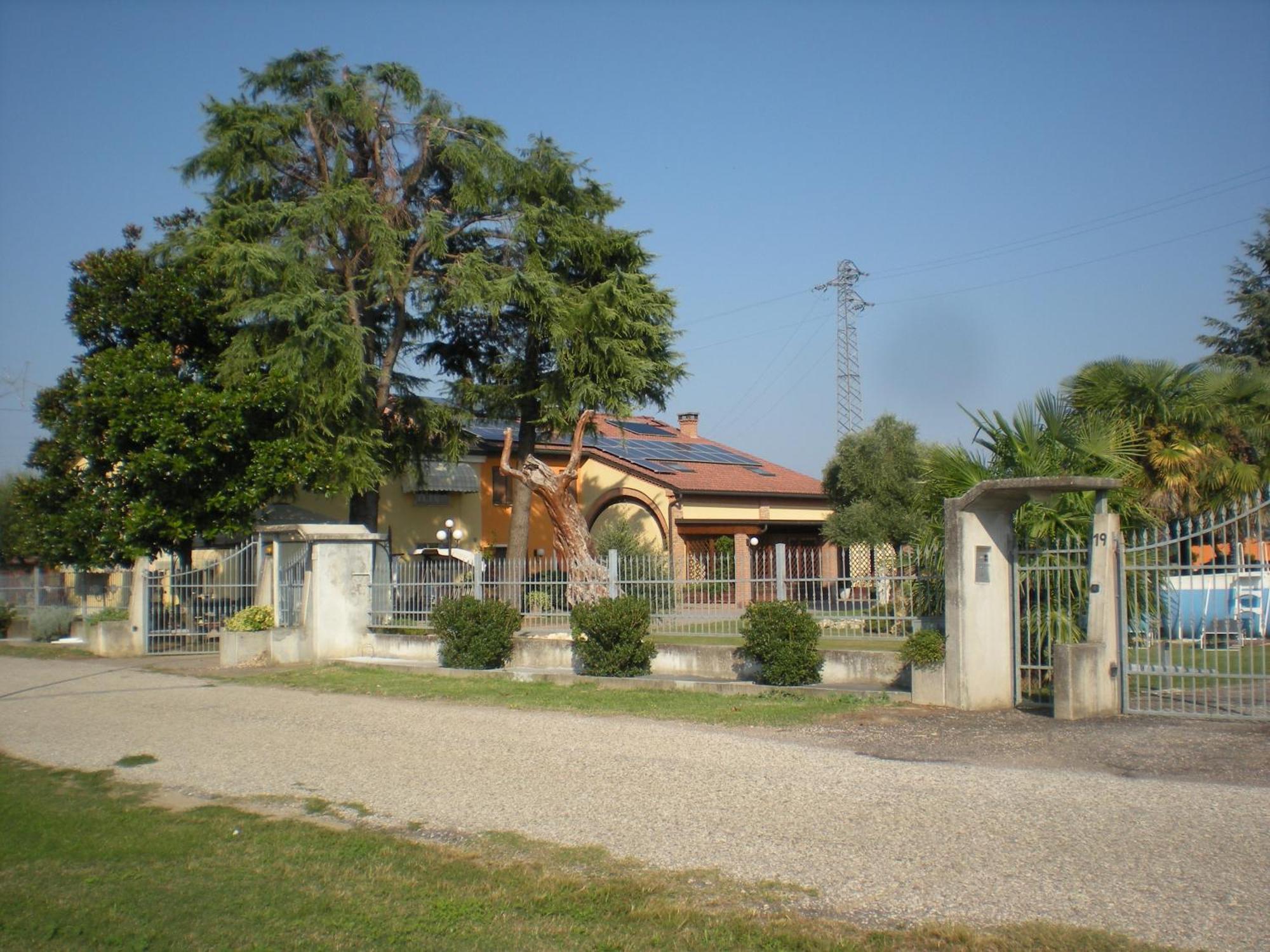 Camere Solidea Veronella 外观 照片