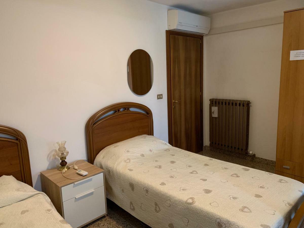 Camere Solidea Veronella 外观 照片